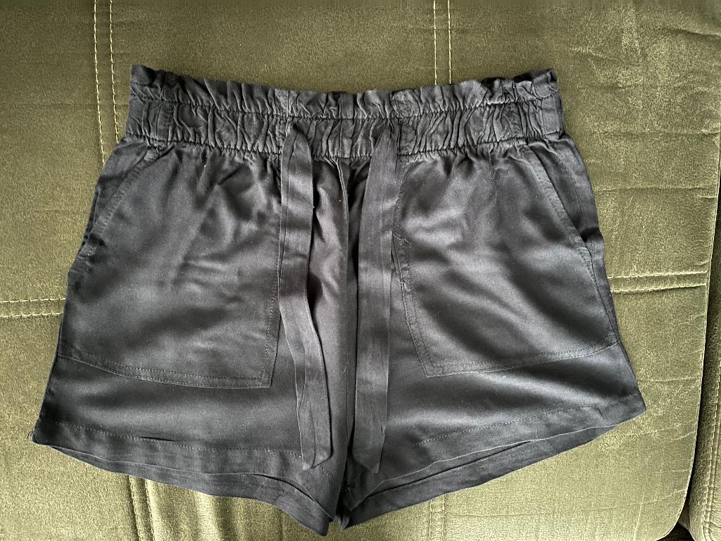 Shortje H&M maat 158/164, Ophalen of Verzenden, H&M, Meisje, Broek