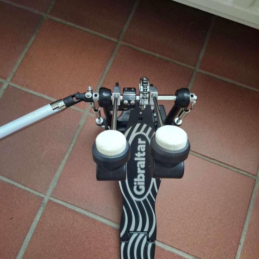 Gibraltar 5611DB dubbel basdrum pedaal voor uw drumstel zgst, Ophalen of Verzenden, Zo goed als nieuw