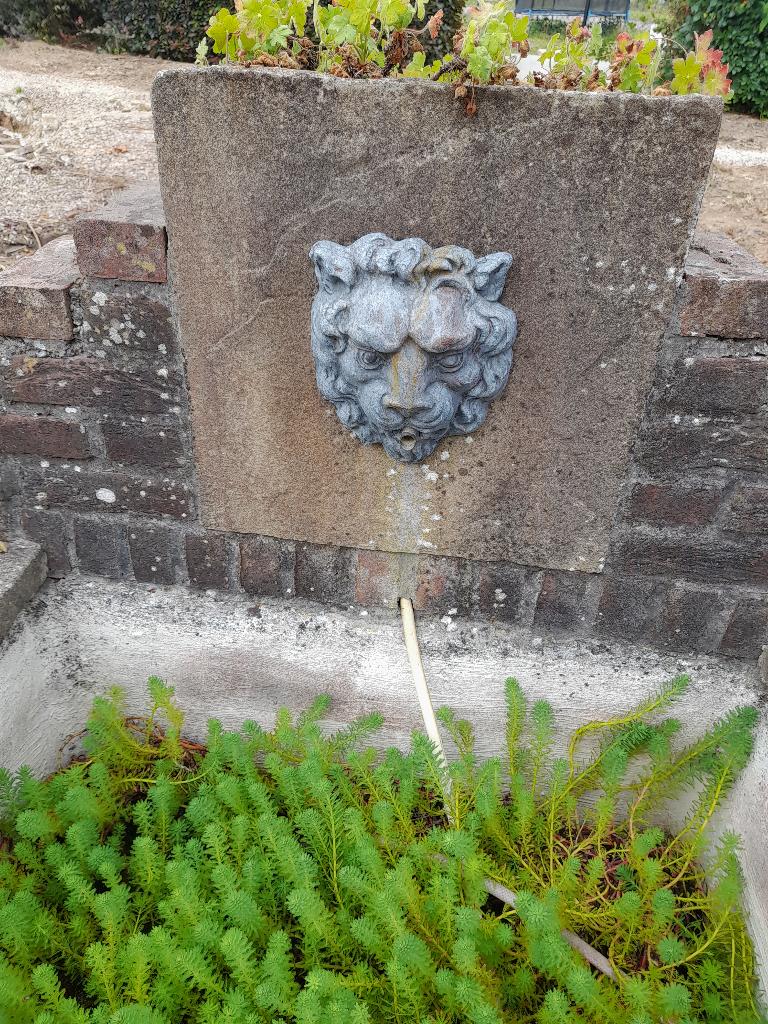 ornament waterspuwer, Jardin & Terrasse, Pièces d'eau & Fontaines, Enlèvement, Comme neuf, Fonte, Ornement d'eau