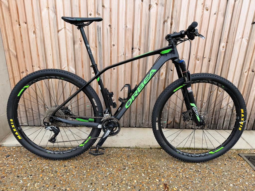 Orbea Alma Mountainbike MTB carbon, Fietsen en Brommers, Ophalen, Zo goed als nieuw