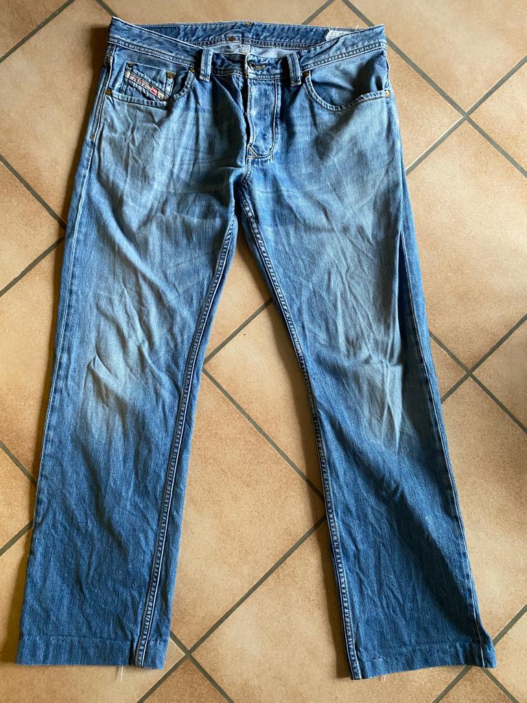 Diesel jeans blauw W34 (L32 cut) Larkee Regular Straight, Kleding | Heren, Spijkerbroeken en Jeans, Diesel, W33 - W34 (confectie 48/50)