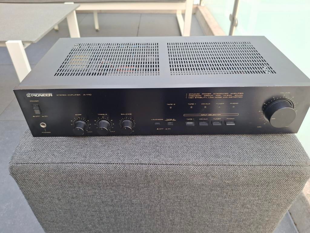 Pioneer stereo amplifer a - 110, Ophalen of Verzenden, Zo goed als nieuw, Stereo, Pioneer