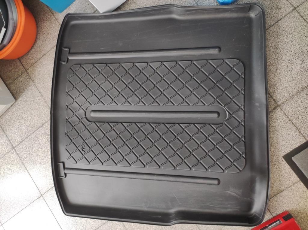 Kofferbakmat Toyota Corolla Touring Sport, Ophalen, Gebruikt, Suzuki