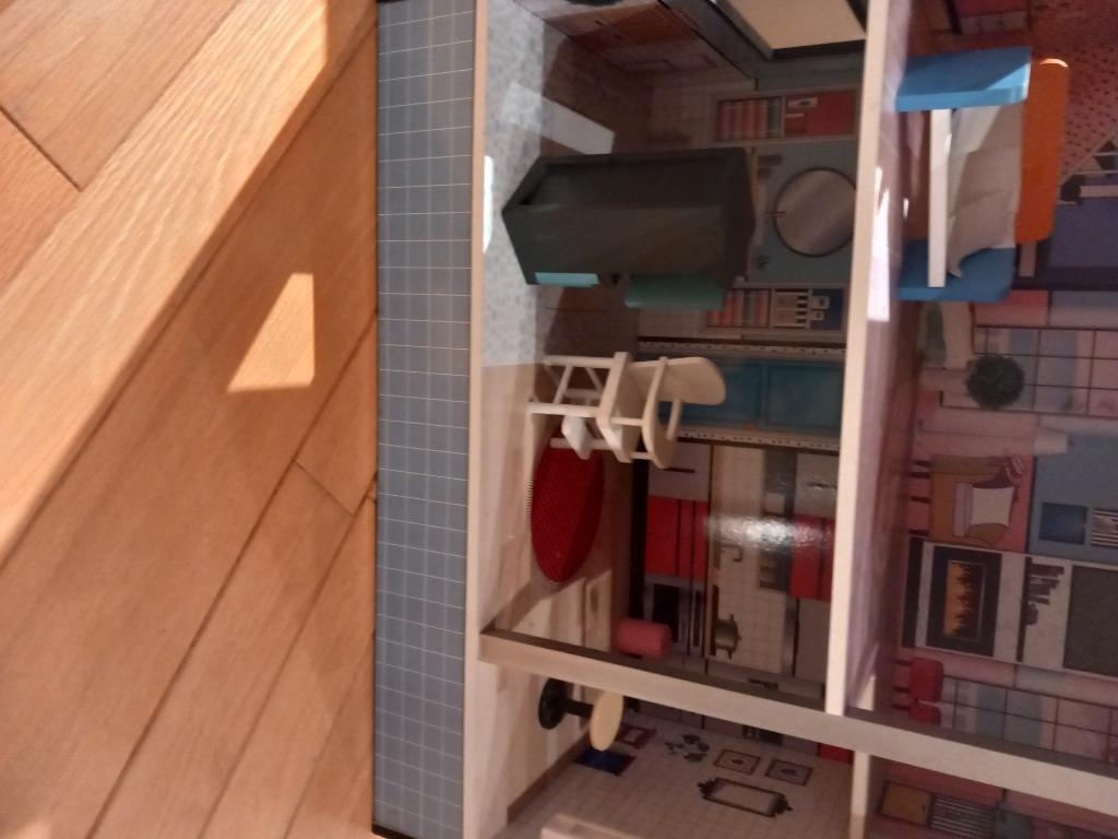 Urgent Maison lol avec accessoires, Enlèvement, Utilisé, Maison de poupées
