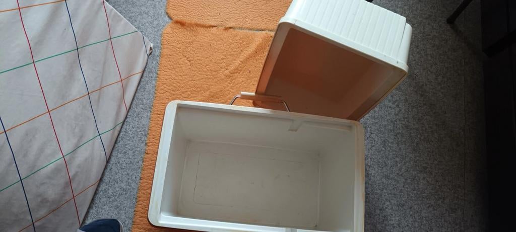 Retro Koelbox, Caravans en Kamperen, Koelboxen, Ophalen, Zo goed als nieuw, Koelbox