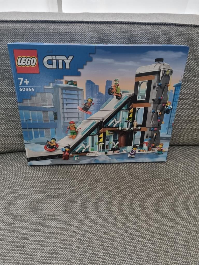 Lego city 60366 ski -en klimcentrum, Ophalen of Verzenden, Nieuw, Lego