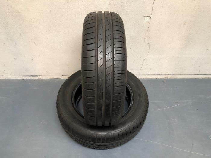 Bandenset van een Volkswagen Polo, Auto-onderdelen, Banden en Velgen, Gebruikt, -, -, Ophalen of Verzenden