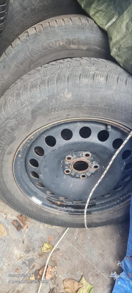 pneus hiver avec jantes vw tiguan 215/65R17, Enlèvement