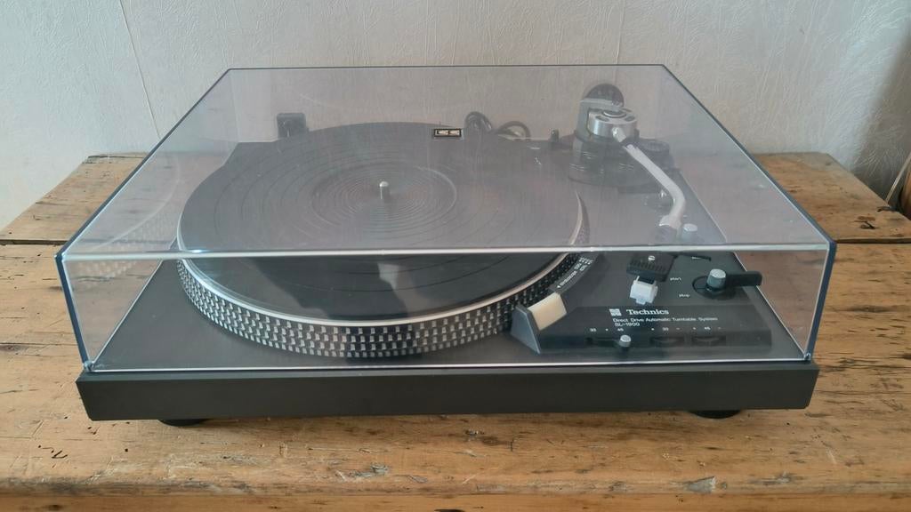 Technics SL 1900, Enlèvement ou Envoi, Comme neuf, Tourne-disque, Technics