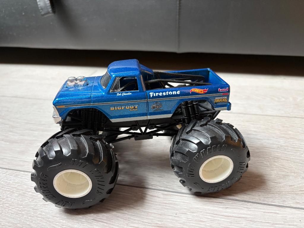 Hot Wheels Monster Truck Bigfoot, Ophalen, Zo goed als nieuw