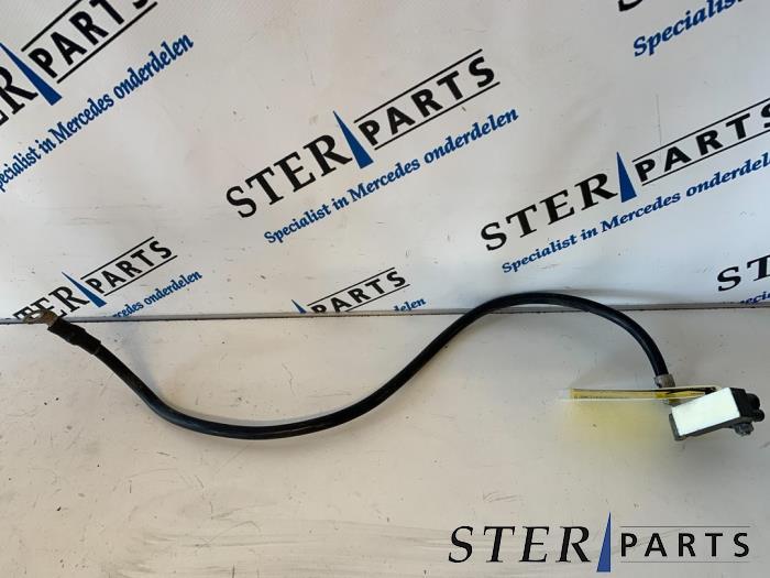 Capteur de batterie d'un Mercedes B-Klasse, Autos : Pièces & Accessoires, Enlèvement ou Envoi, 3 mois de garantie, Utilisé, Mercedes-Benz