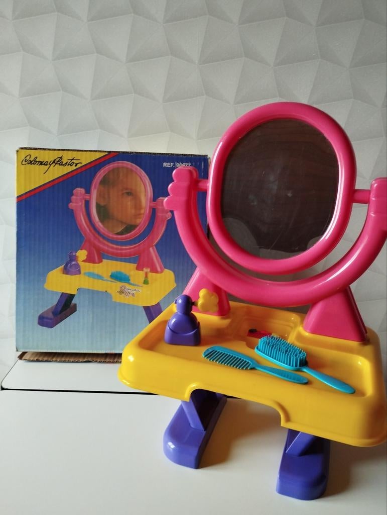 Make up tafel, Kinderen en Baby's, Ophalen of Verzenden, Zo goed als nieuw