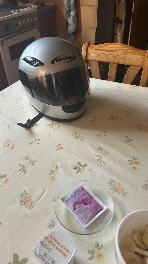 Motorhelm AGV, Motoren, Kleding | Motorhelmen, Ophalen of Verzenden, Tweedehands, XL, AGV
