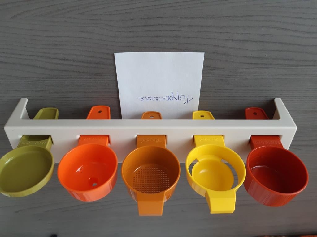 Retro keukenhulp van Tupperware, Ophalen, Nieuw