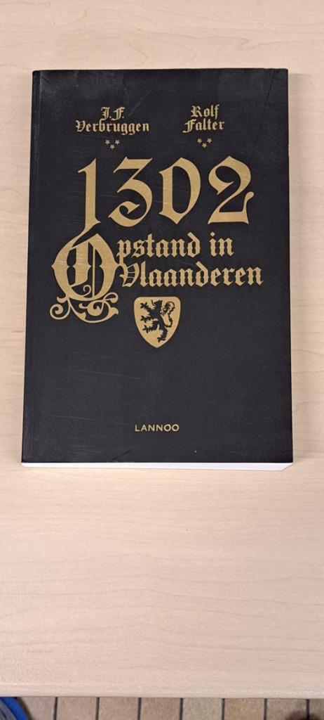 1302 opstand in vlaanderen, Boeken, Ophalen of Verzenden