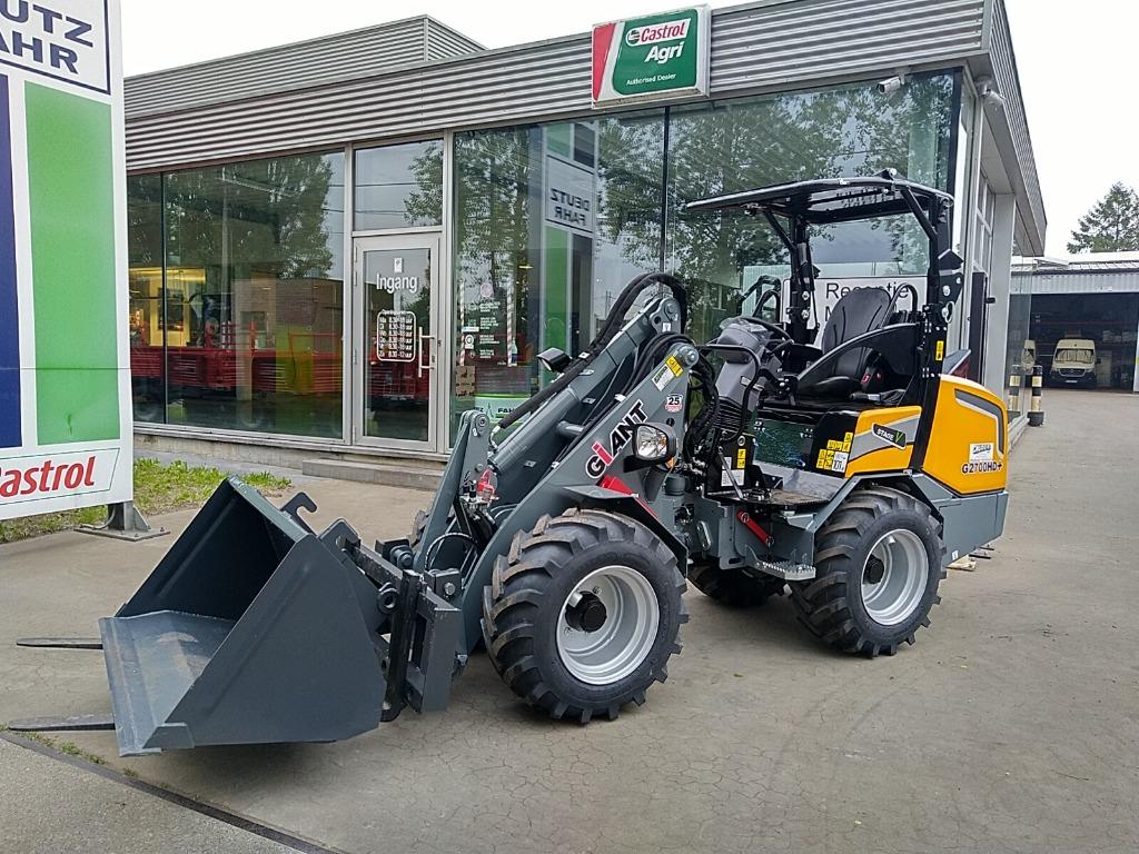 Giant G2700HD+, heft 2000kg, 12 ton assen, 50pk motor, Ophalen