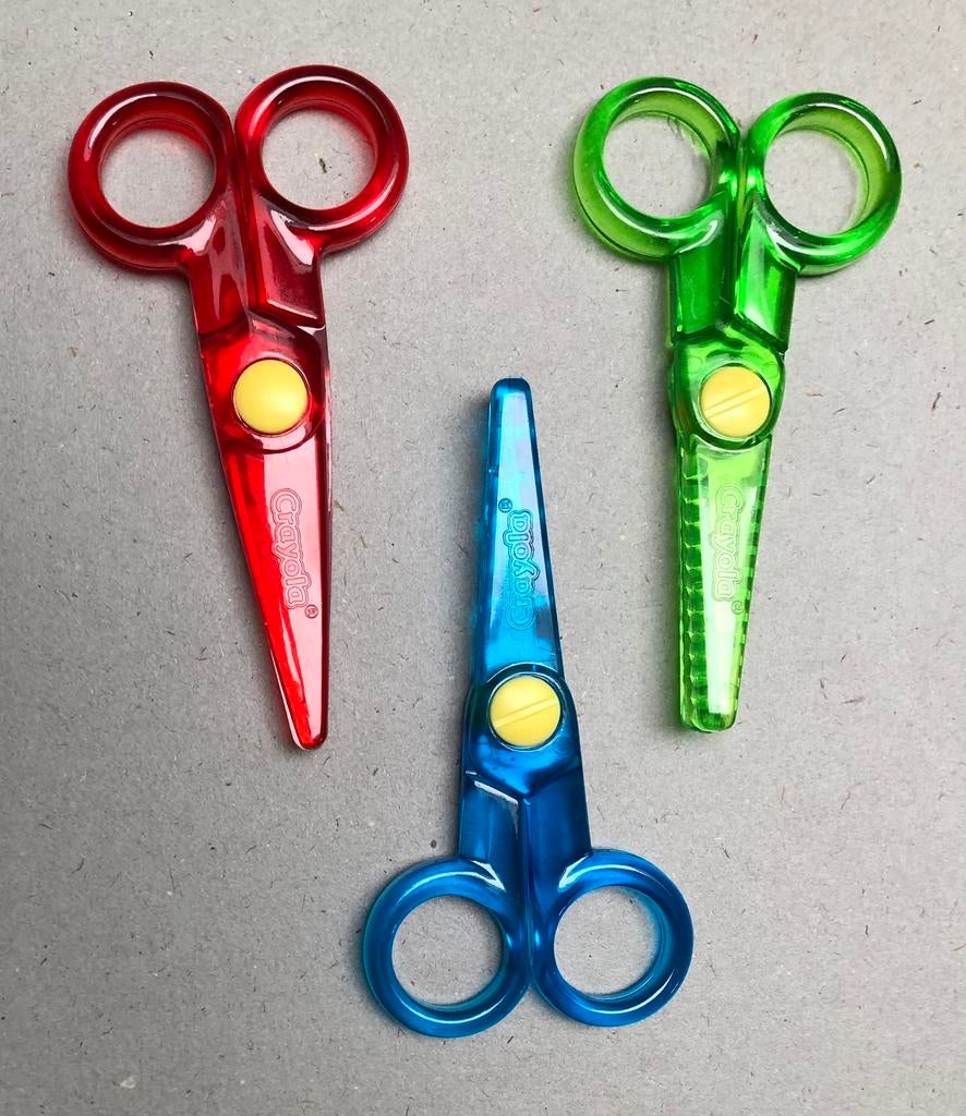 Crayola lot de 3 ciseaux sécuritaires pour enfants, Enfants & Bébés, Jouets | Éducatifs & Créatifs, Comme neuf, Bricolage, Enlèvement ou Envoi