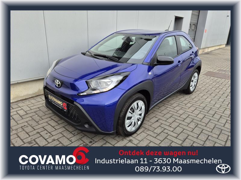 Toyota Aygo X 1.0 play, Emergency brake assist, Blauw, 72 pk, Bedrijf