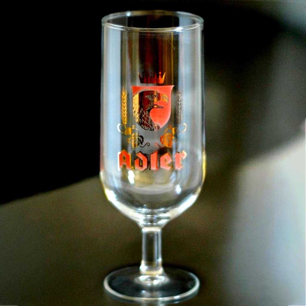 Adler staande bierglazen, Ophalen of Verzenden, Gebruikt, Bierglas