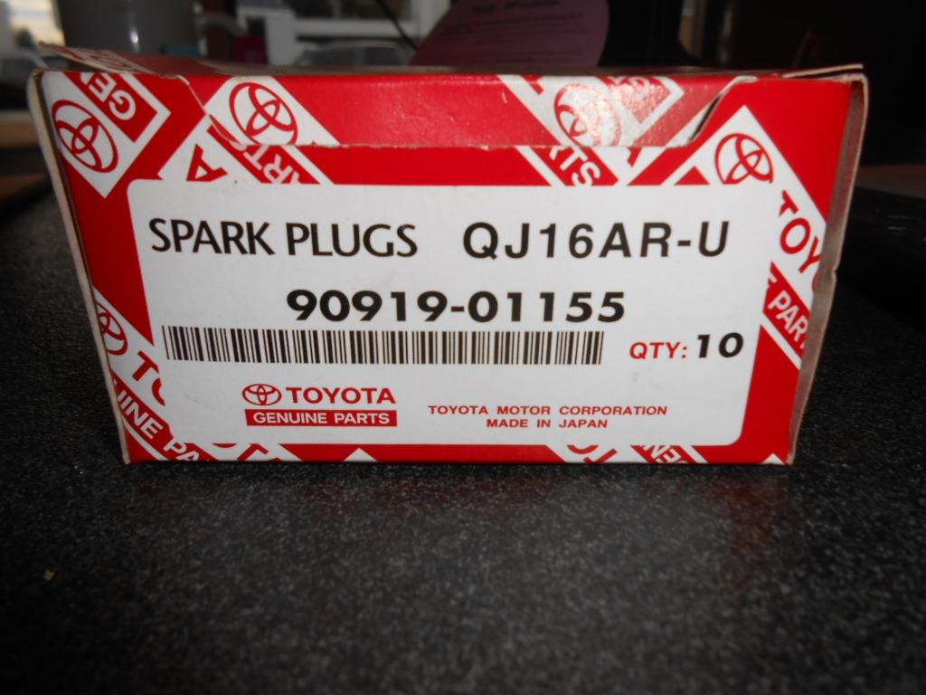 99919-01155 BOUGIES TOYOTA QJ16AR-U +ngk BCRE 527 Y NGK, Autos : Pièces & Accessoires, Moteurs & Accessoires, Toyota, Neuf, Enlèvement