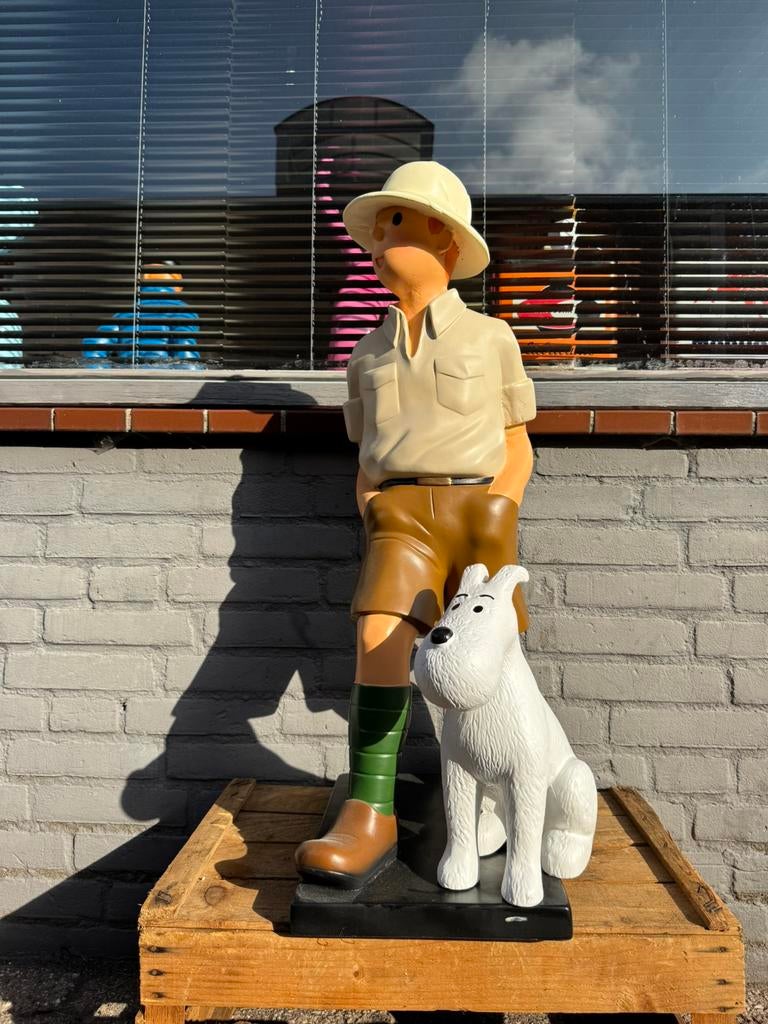 Statue de Tintin au Congo, Enlèvement, Utilisé, Fantasy