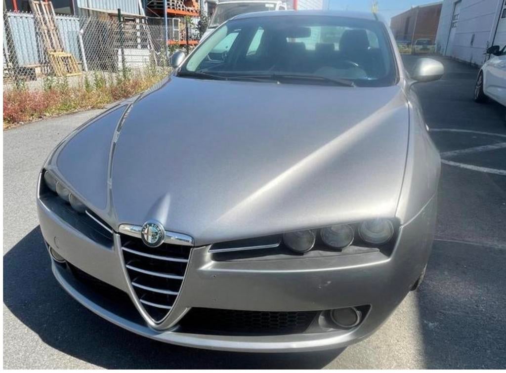 1.9 diesel 100kw 136pk  188.023km  2006    Koppeling kapot, Auto's, Alfa Romeo, Zwart, Leder, Bedrijf, Euro 4