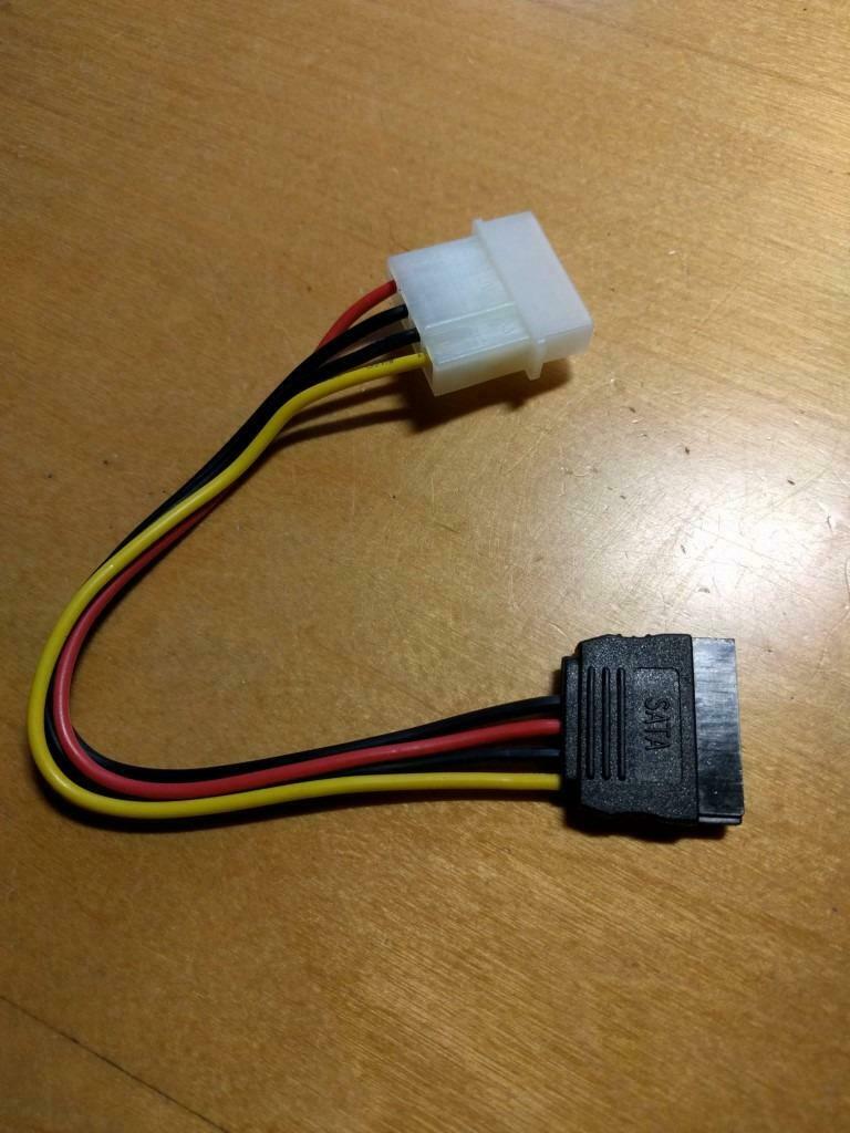 Voedingskabel Sata / ATX-voeding (per 2 stuks), Computers en Software, Ophalen of Verzenden, Nieuw