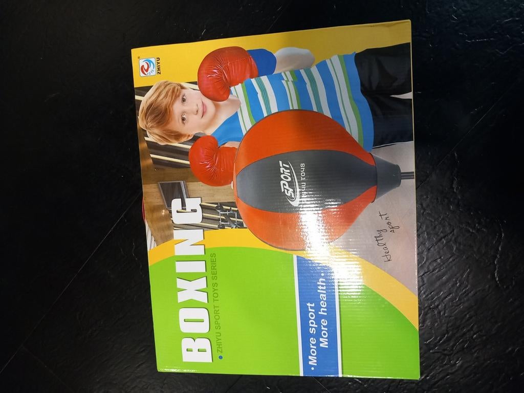 Boksbal, Hobby en Vrije tijd, Ophalen
