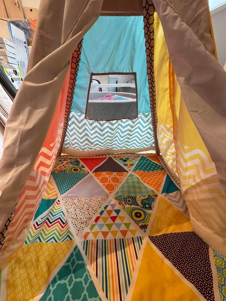 Speelmat Infantino Grow-With-Me Playtime Tipi gym, Enlèvement, Comme neuf