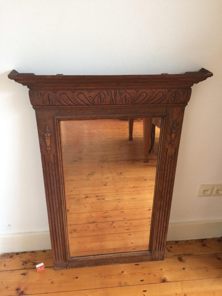 Miroir ancien dans un élégant cadre en bois, 99 de haut sur, Enlèvement ou Envoi, Moins de 100 cm, Utilisé, 50 à 75 cm