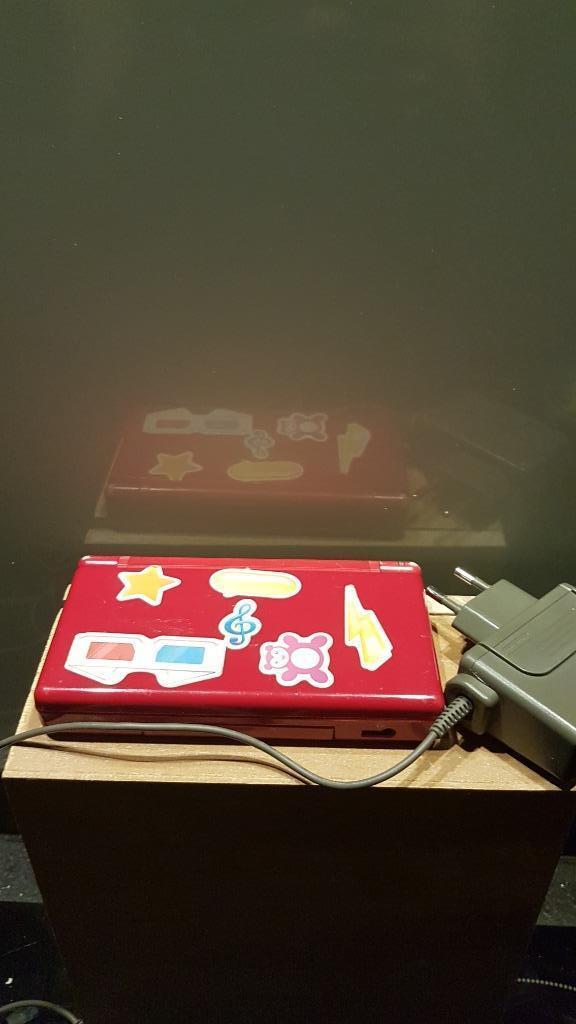 Nintendo DS lite, Consoles de jeu & Jeux vidéo, Enlèvement, Utilisé, Rouge, DS Lite