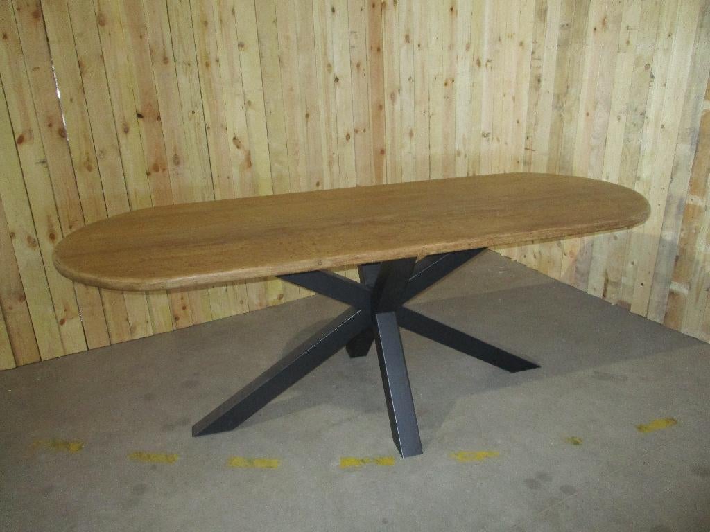 Ovale eikenhouten eettafel, Ophalen, 200 cm of meer, 50 tot 100 cm, Zo goed als nieuw