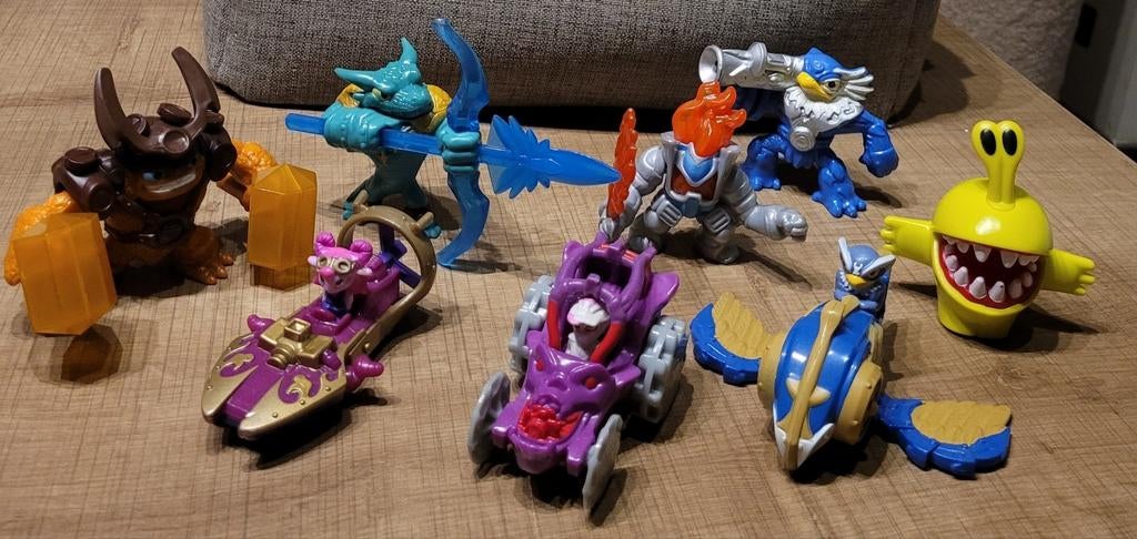 Skylanders: 8 verschillende verzamelfiguren, Ophalen of Verzenden, Zo goed als nieuw