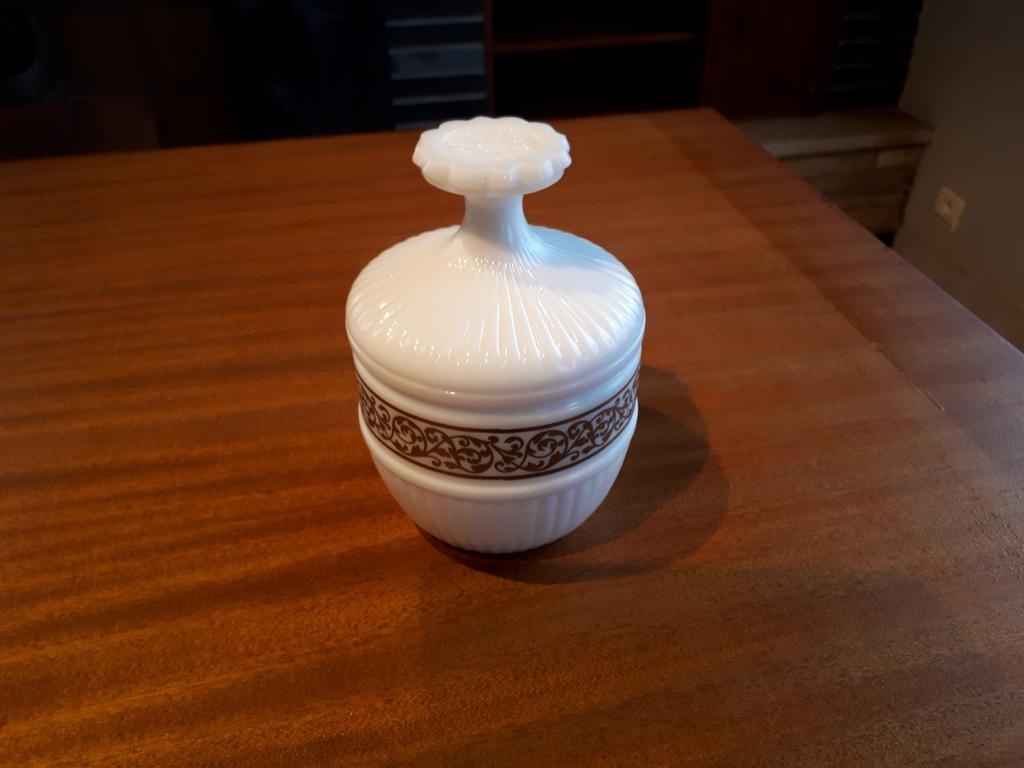 Mooi potje met deksel, Ophalen of Verzenden, Zo goed als nieuw