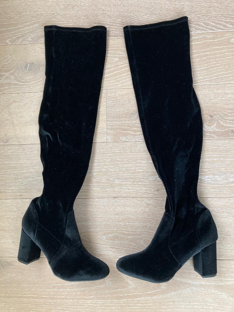 Zwarte fluwelen overknee laarzen Astrid Black Label 38, Hoge laarzen, Astrid Black Label, Zwart, Nieuw