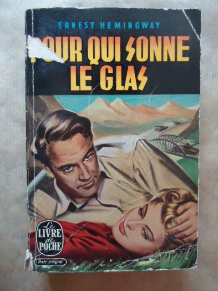 ERNEST HEMINGWAY // POUR QUI SONNE LE GLAS, Livres, Romans, Utilisé, Enlèvement ou Envoi