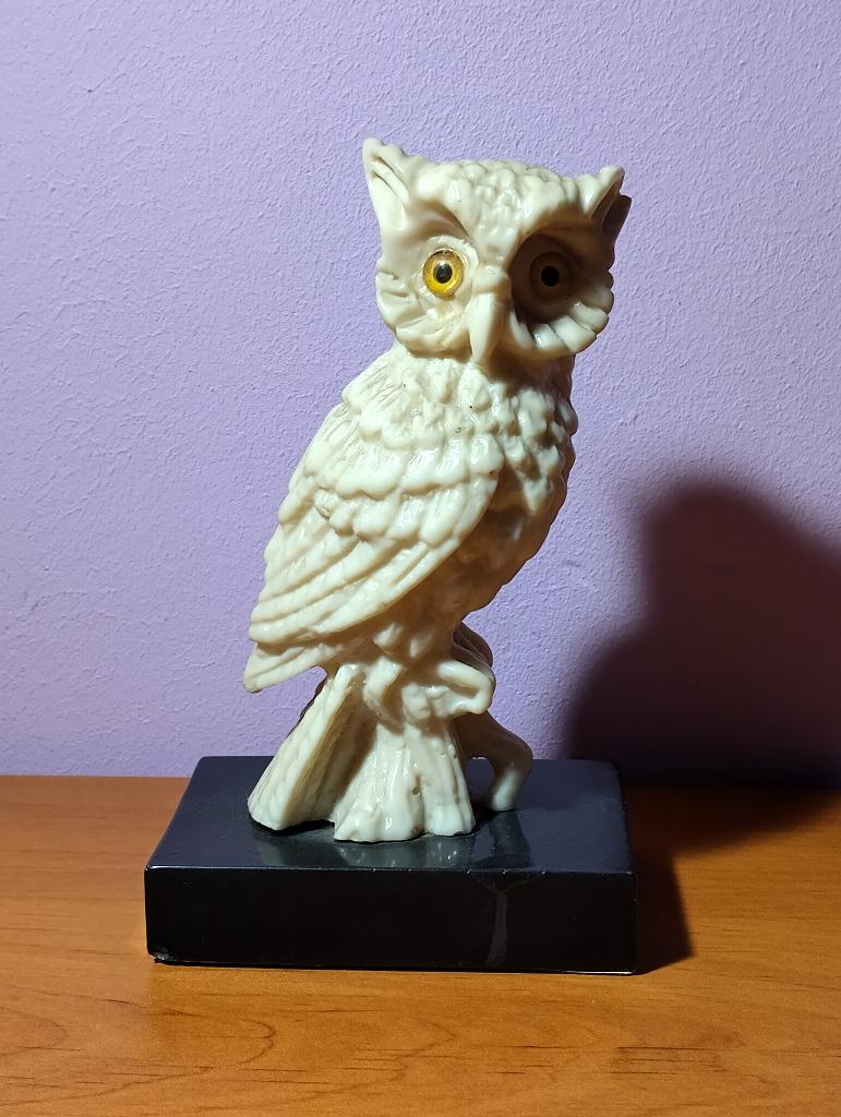Chouette vintage année 80 (1 oreille cassée) 13cm socle 2cm, Enlèvement, Utilisé, Animal