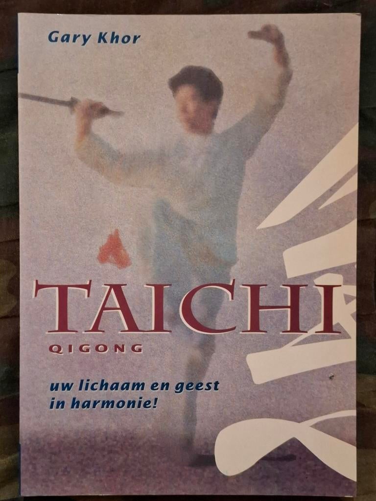 Tai Chi Qi Gong, Ophalen of Verzenden, Zo goed als nieuw, Instructieboek