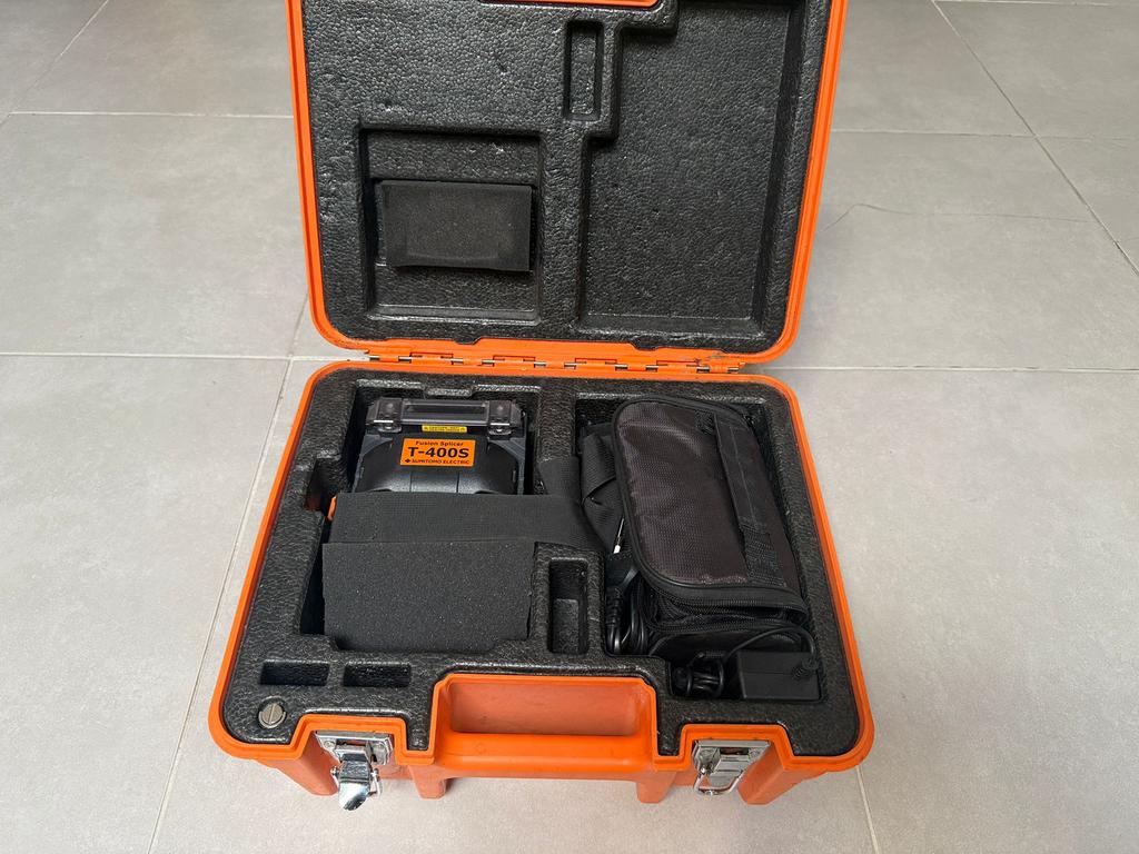 T-400S Glasvezel Kit – Compleet met alle fiber tools, Doe-het-zelf en Bouw, Ophalen, Gevuld, Zo goed als nieuw