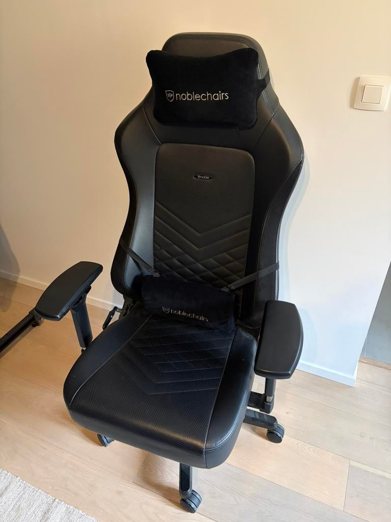 Chaise de bureau "gaming" Noblechairs hero, Enlèvement, Chaise de bureau