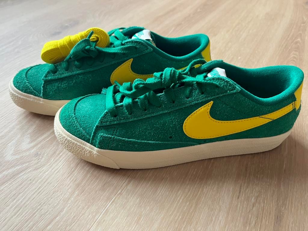 Baskets Nike BLAZER LOW 77 VINTAGE pointure 39, Enlèvement ou Envoi, Neuf, Chaussures