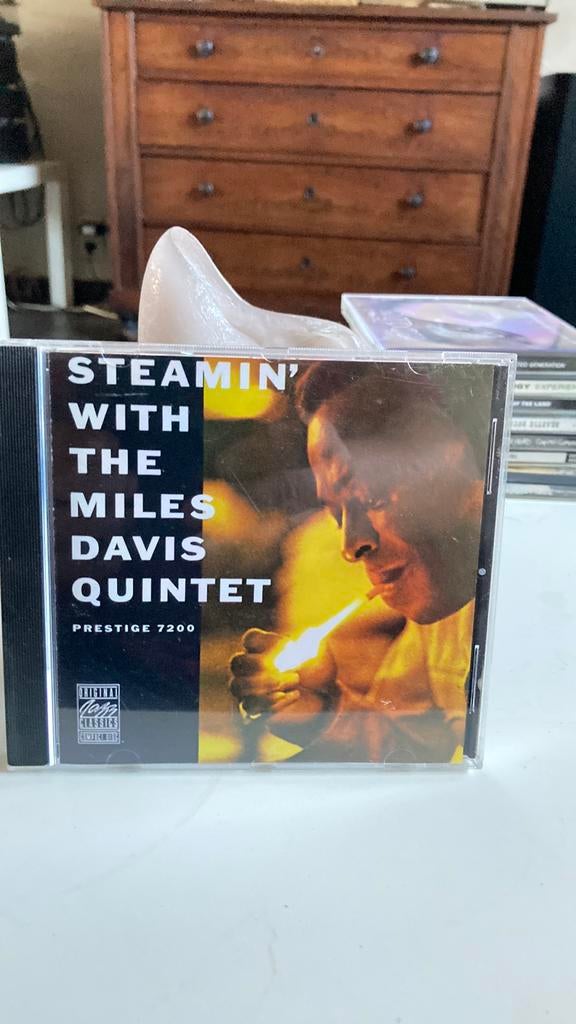 Miles Davis, Enlèvement ou Envoi, Comme neuf