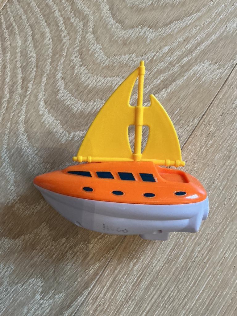 Bateau qui avance tout seul, Enlèvement, Comme neuf