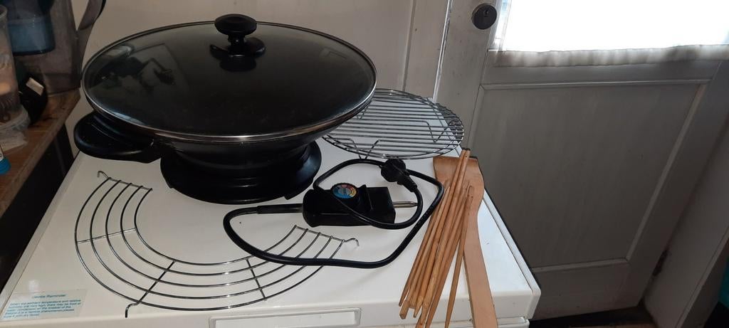 Elektrische wok, Huis en Inrichting, Ophalen, Wok