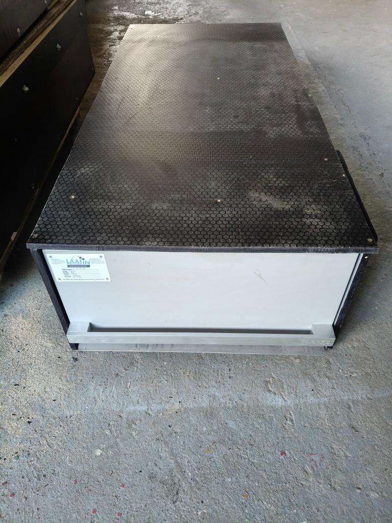 Beks vloer lade (2459) L 132 B 61 H 35 € 349, Ophalen, Gebruikt