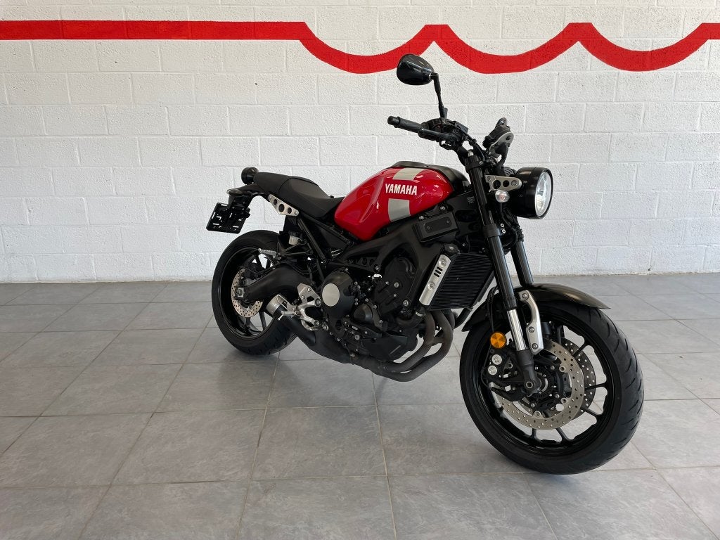 Yamaha xsr900, Motos, Motos | Yamaha, Entreprise, Occasion, 3 cylindres, ABS