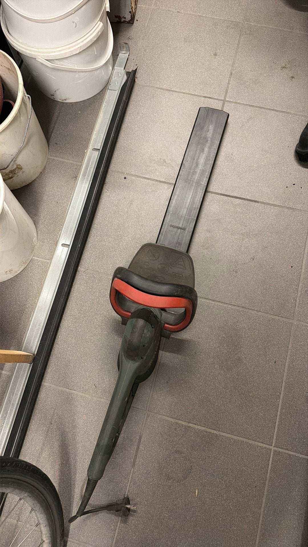 Heggenschaar metabo, Enlèvement, Comme neuf