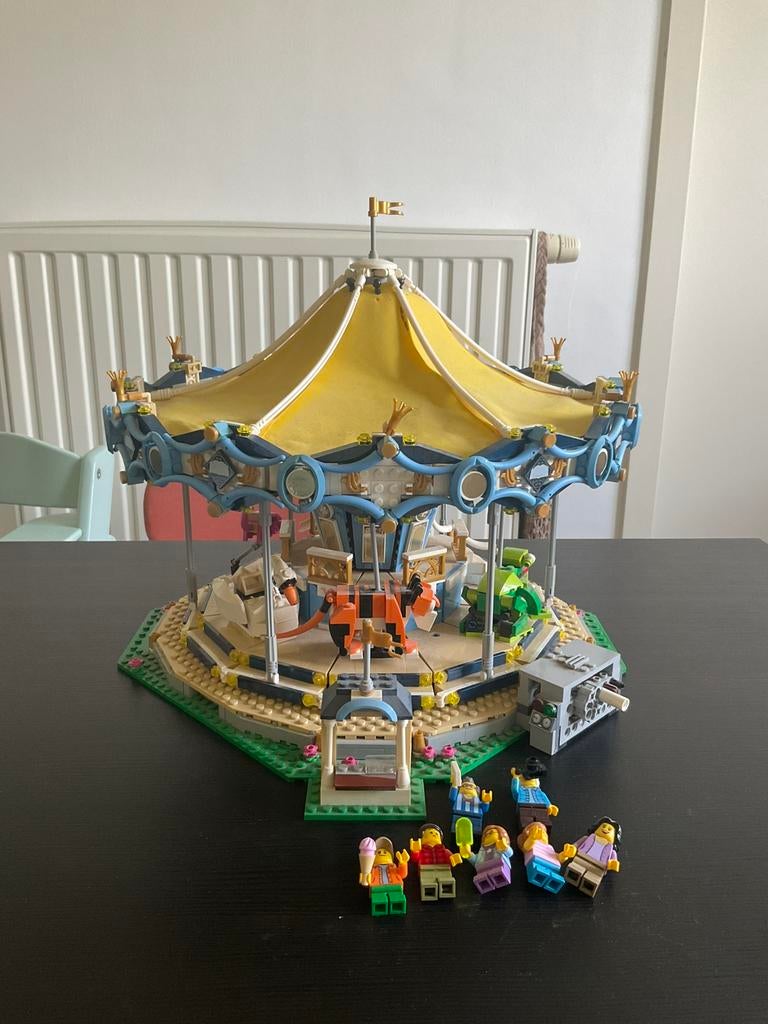 Lego 10257 carousel kermis, Enlèvement, Lego