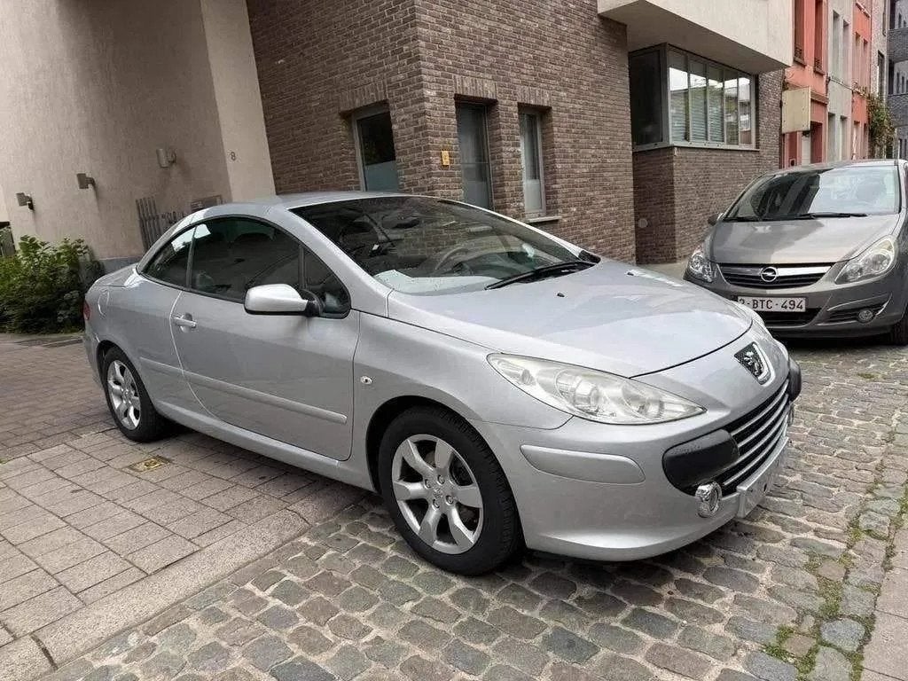 PEUGEOT 307 CC / 1.6 BENZINE / 95000KM / CABRIOLET, Autos, Peugeot, Entreprise, Achat, ABS, Airbags, Air conditionné, Alarme, Ordinateur de bord