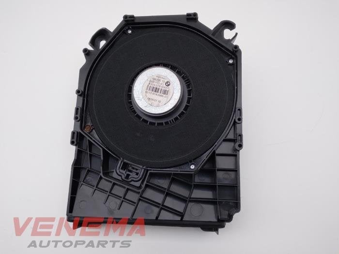 Subwoofer van een BMW 1-Serie, Gebruikt, -, -, Ophalen of Verzenden